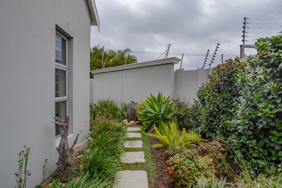 2 Bedroom Property for Sale in Paarl North Western Cape